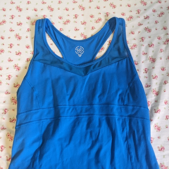 Women's Active wear tank top $16 OBO - Picture 8 of 9